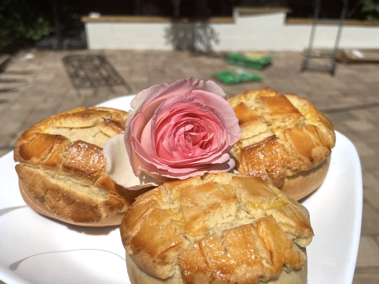 Pineapple buns